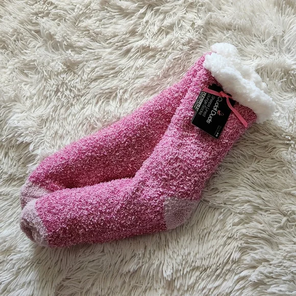 Cuddl duds sherpa lined lounge socks hot sale